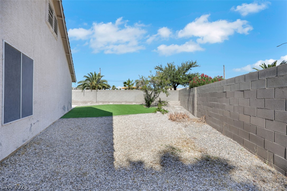 5211 Joshua Jose Street Property Photo 31