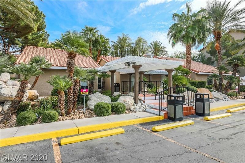 4200 South Valley View Boulevard 1052 Property Photo 13