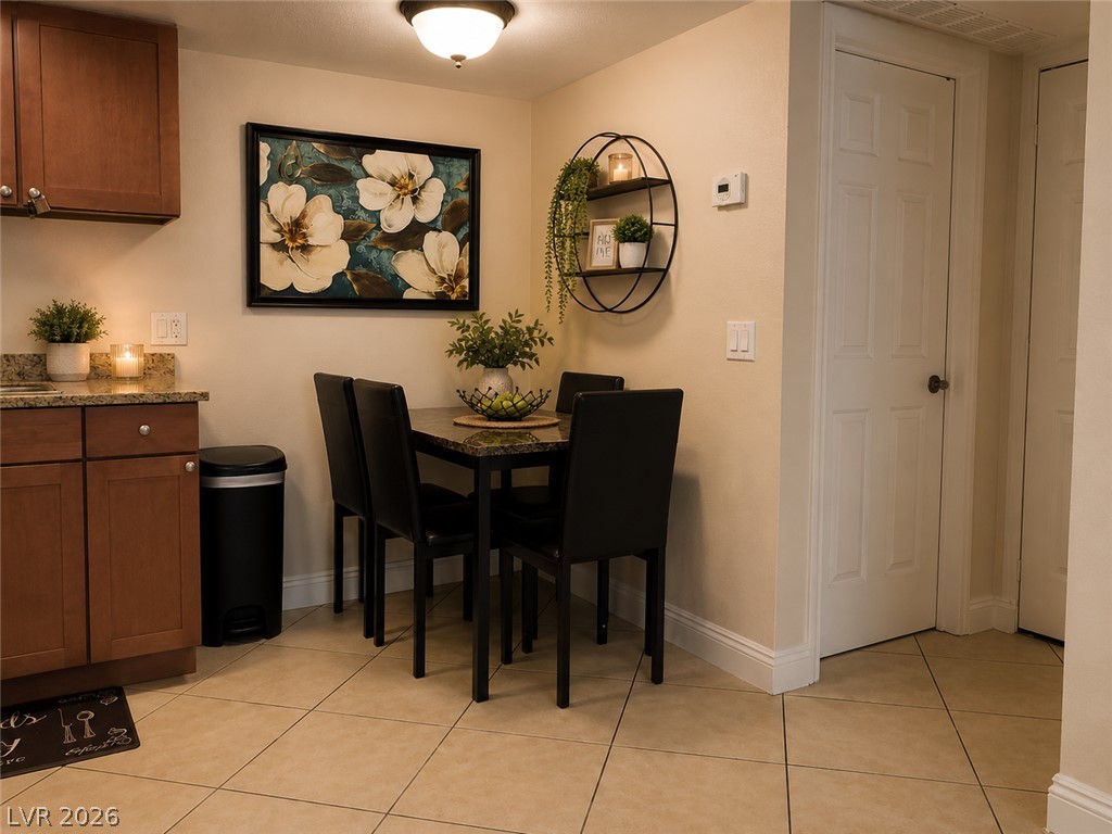 4200 South Valley View Boulevard 1052 Property Photo 25