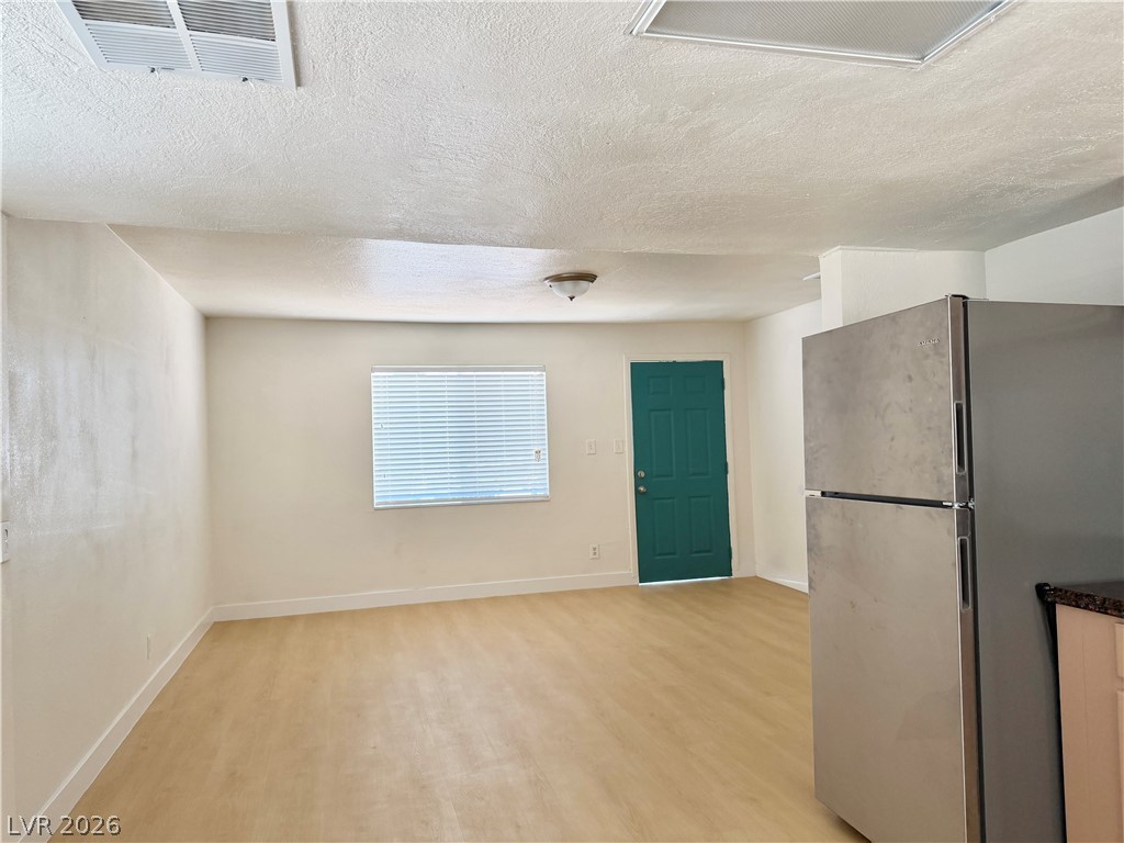 1815 Evelyn Avenue Property Photo 7