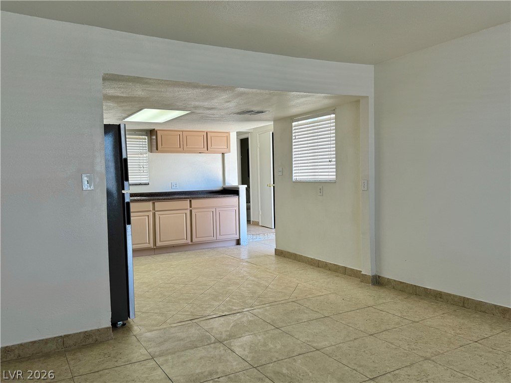 1815 Evelyn Avenue Property Photo 14