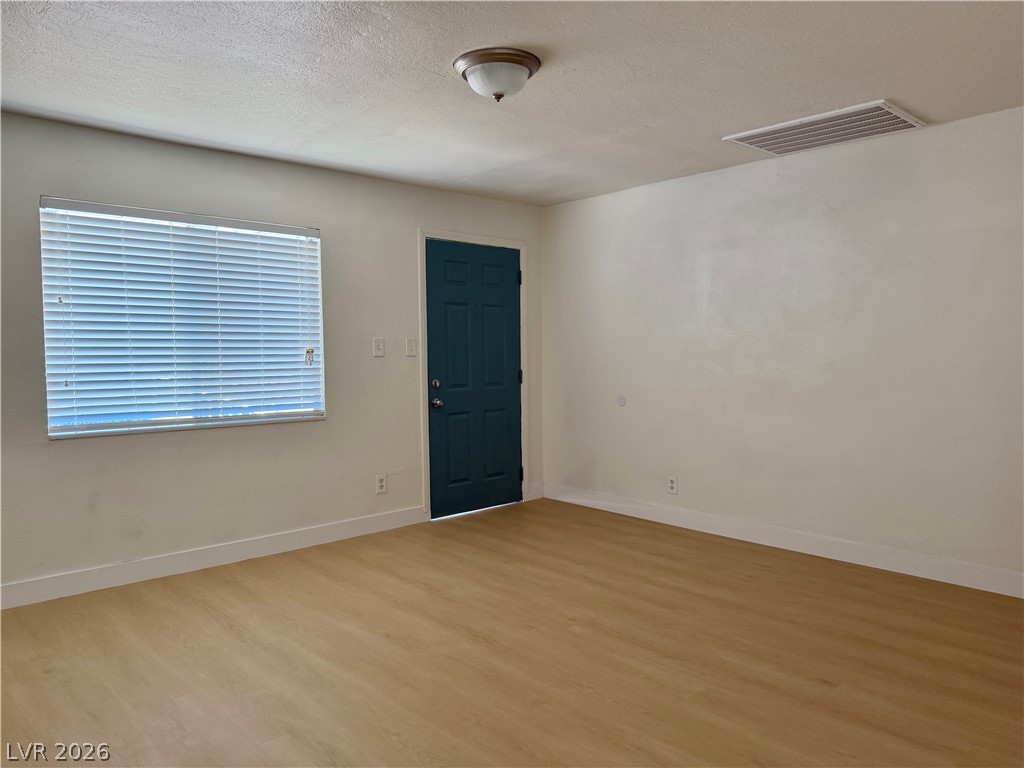 1815 Evelyn Avenue Property Photo 16