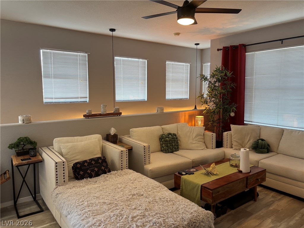 9050 West Warm Springs Road 2035 Property Photo 6
