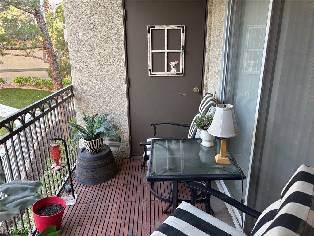 9050 West Warm Springs Road 2035 Property Photo 16