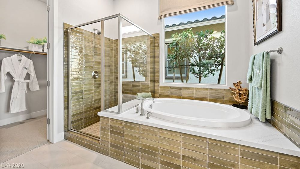 361 Faro Di Portofino Court Property Photo 5