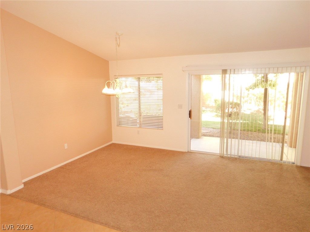 2517 Banora Point Drive Property Photo 3