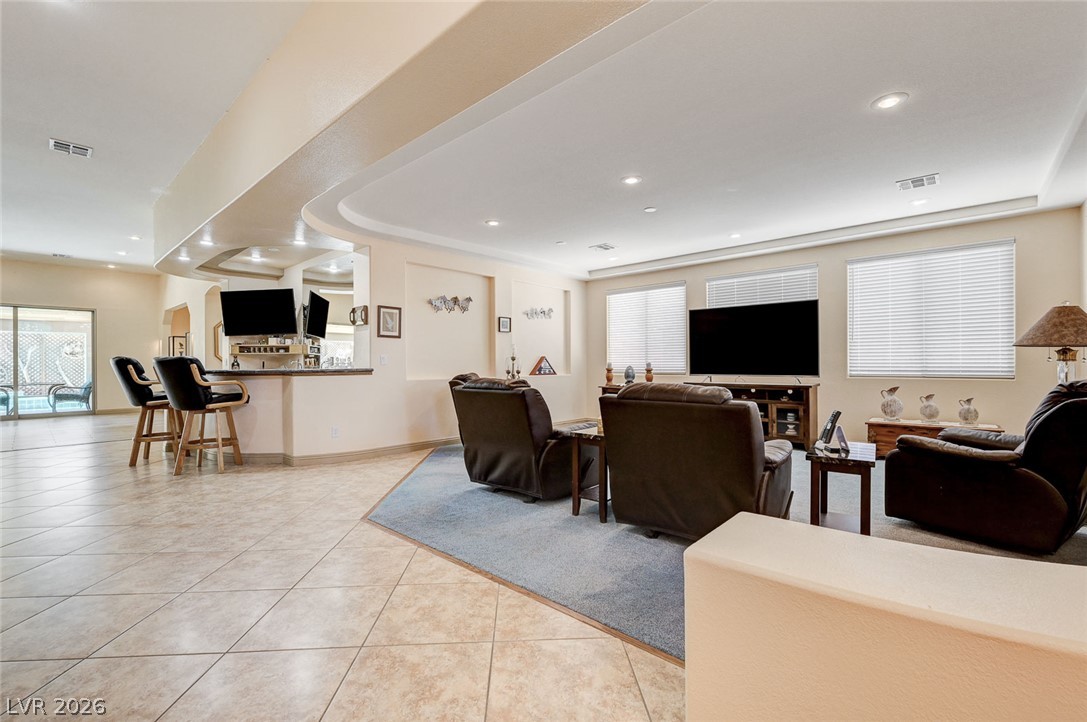 10093 Golden Bluff Avenue Property Photo 7