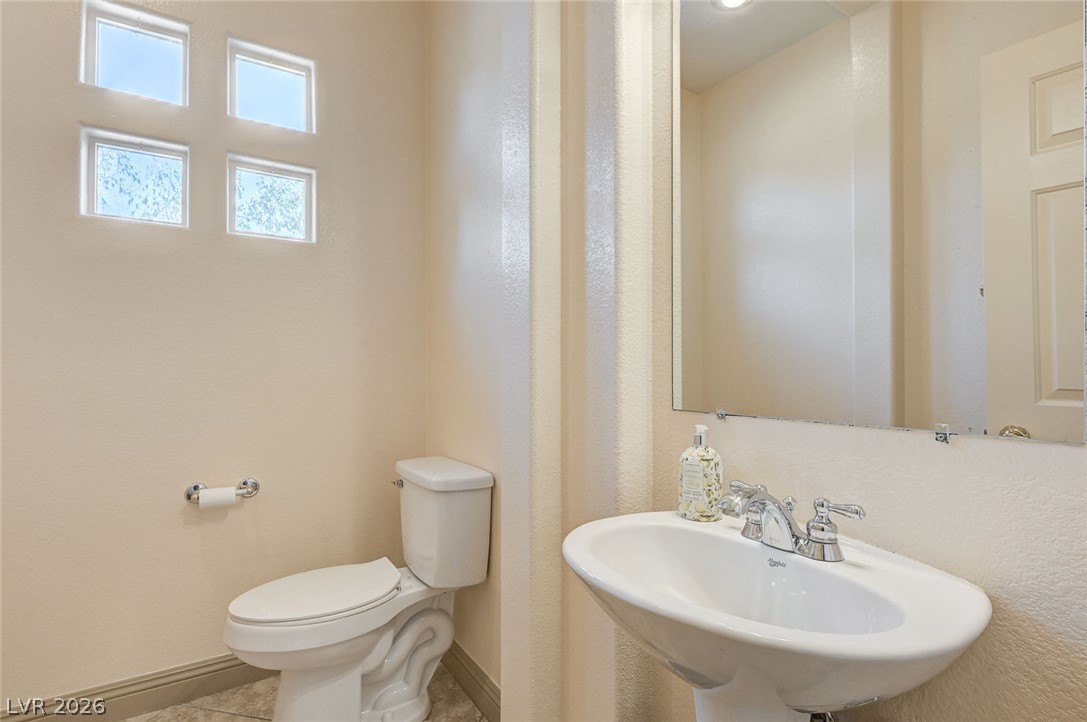 10093 Golden Bluff Avenue Property Photo 18