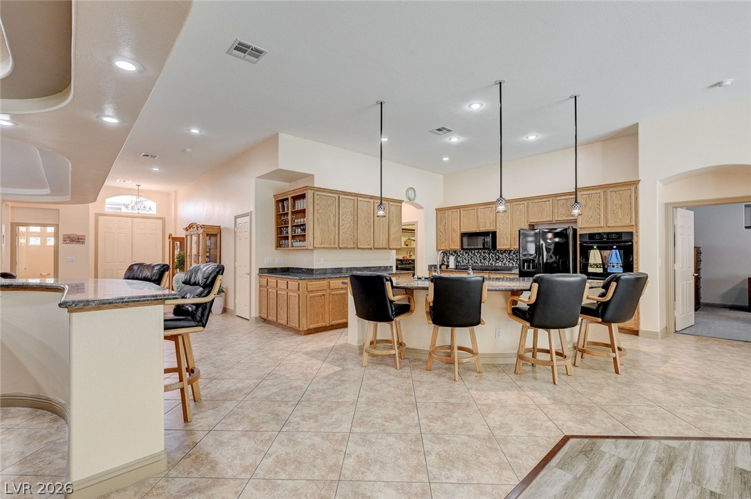 10093 Golden Bluff Avenue Property Photo 21