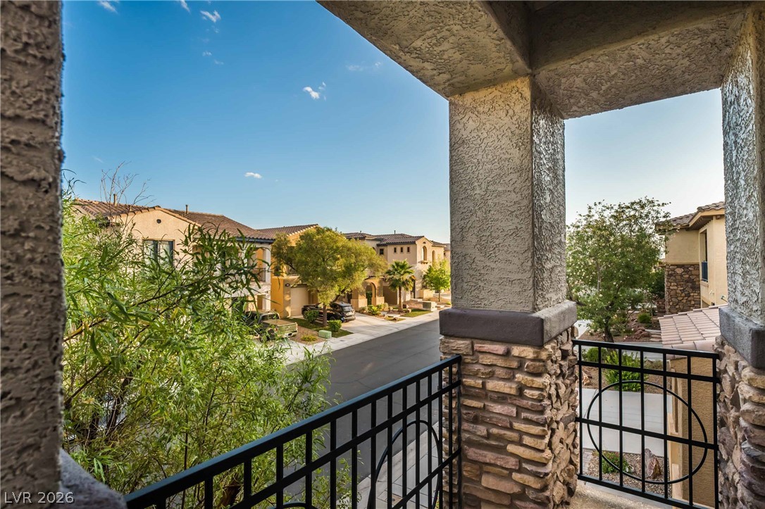 220 Via Mezza Luna Court Property Photo 35