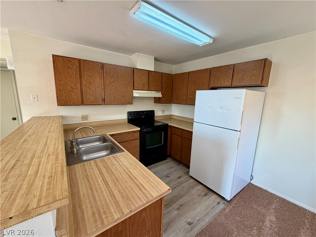 2704 Aarondavid Drive A Property Photo 3