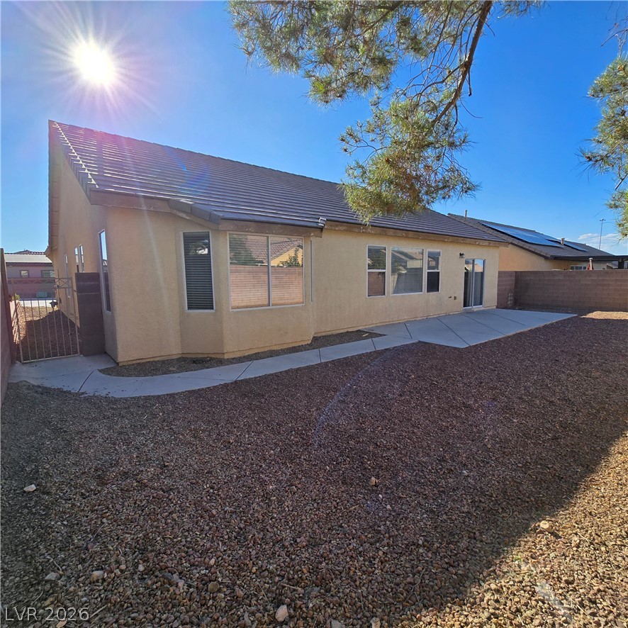 9234 Kingston Road Property Photo 4