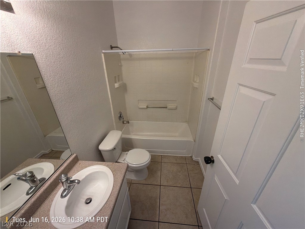 4730 East Craig Road 1124 Property Photo 11