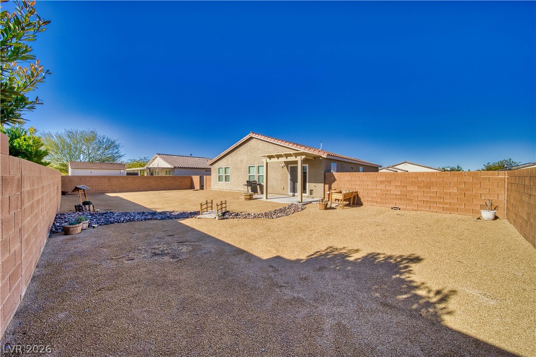 3641 East Marathon Drive Property Photo 3