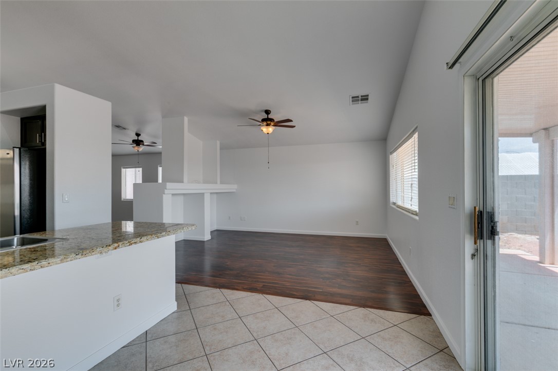 4411 Golden Palomino Lane Property Photo 18