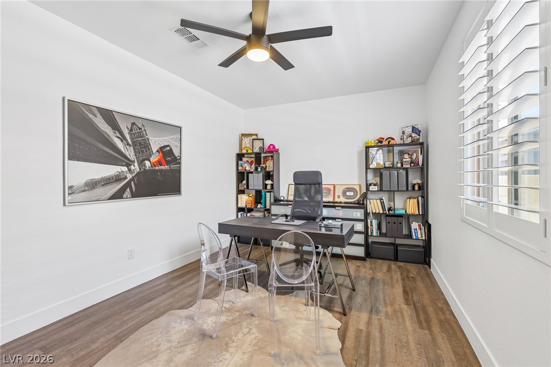8269 Skye Gorge Street Property Photo 15