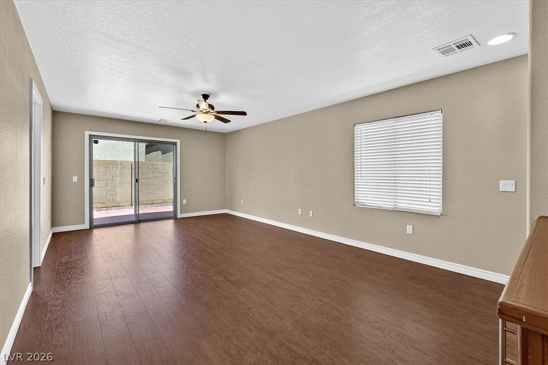 9754 Sandybuck Court Property Photo 32