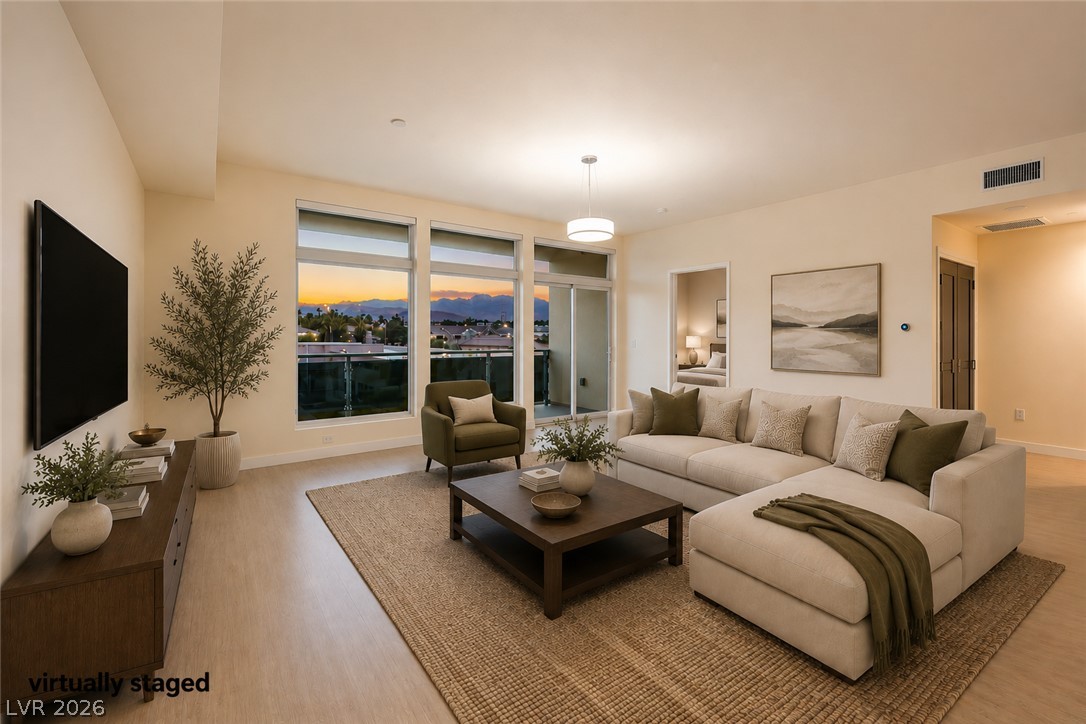 8925 West Flamingo Road 312 Property Photo 4
