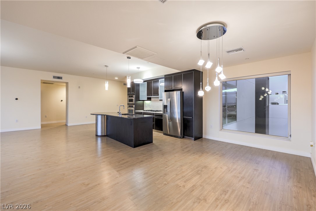 8925 West Flamingo Road 312 Property Photo 12