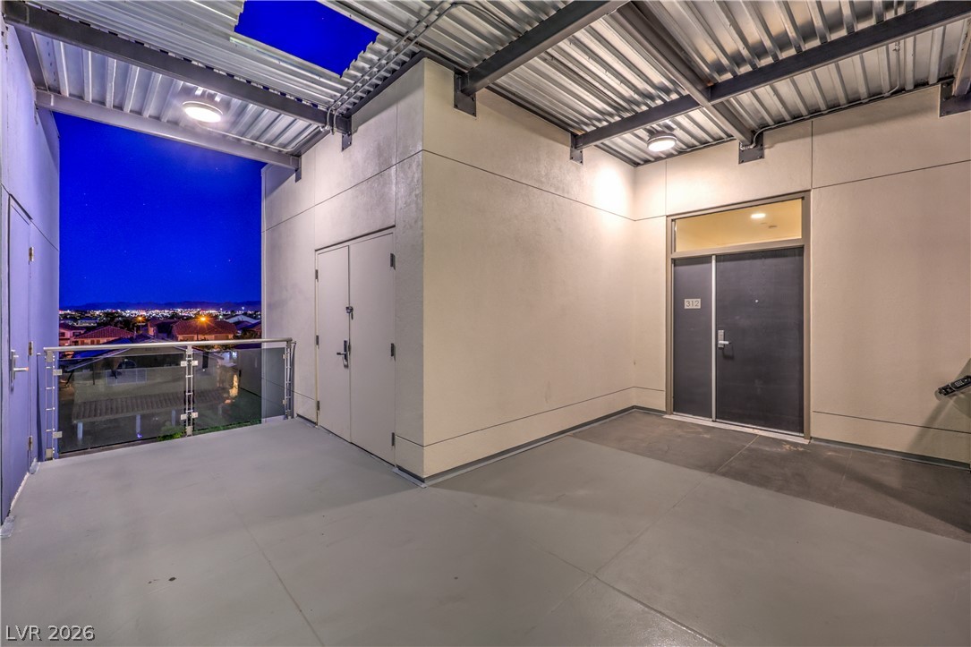 8925 West Flamingo Road 312 Property Photo 20