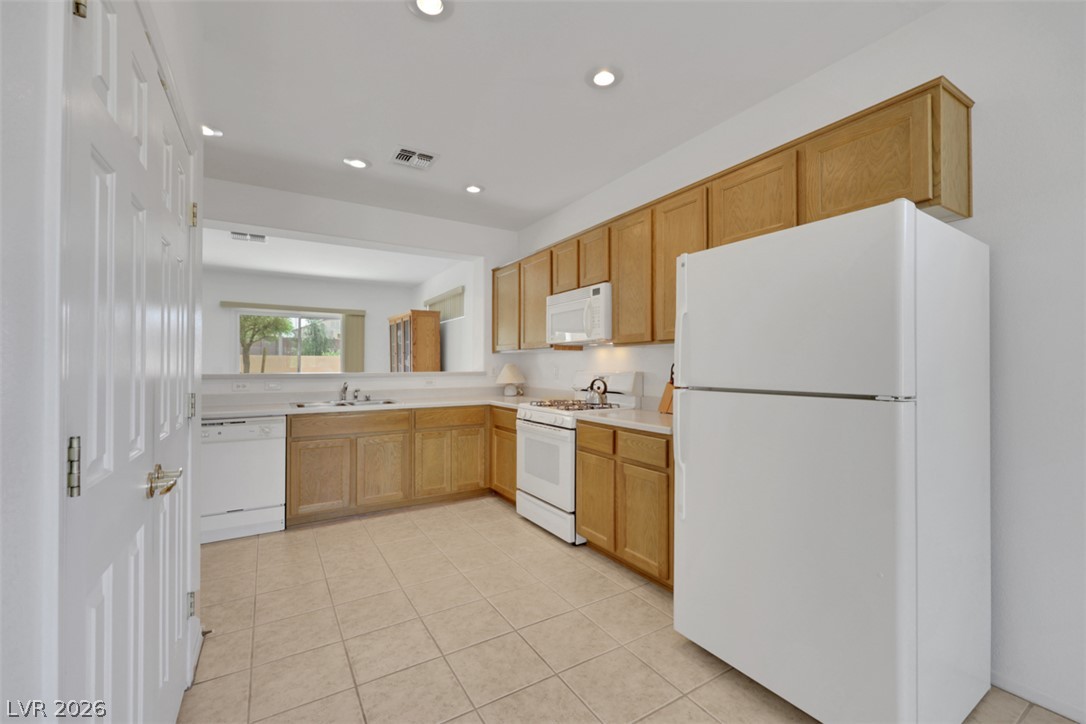 2943 Maffie Street Property Photo 16