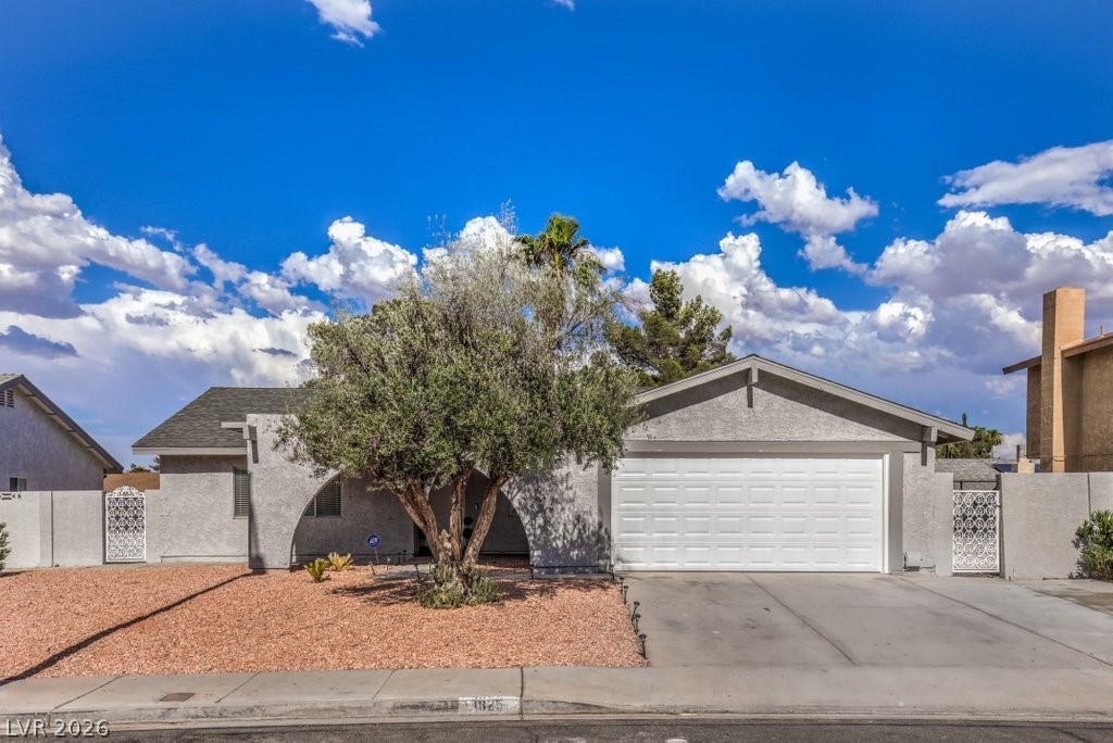 2792528 Property Photo 1