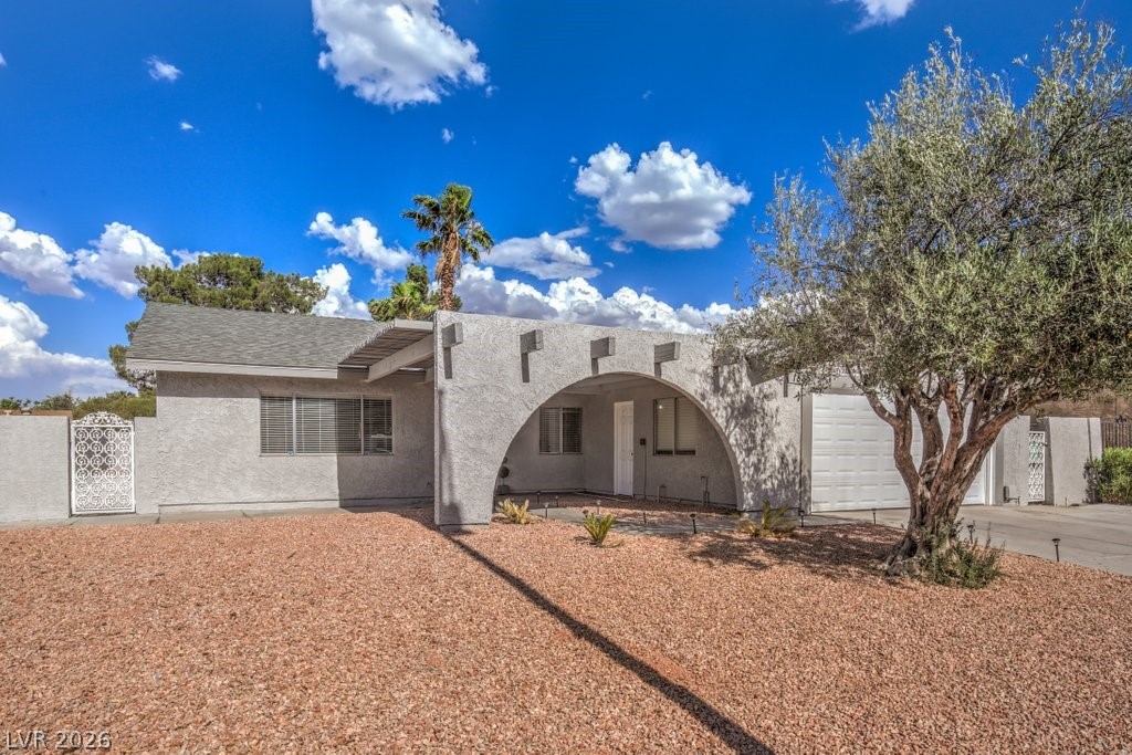 2792528 Property Photo 3