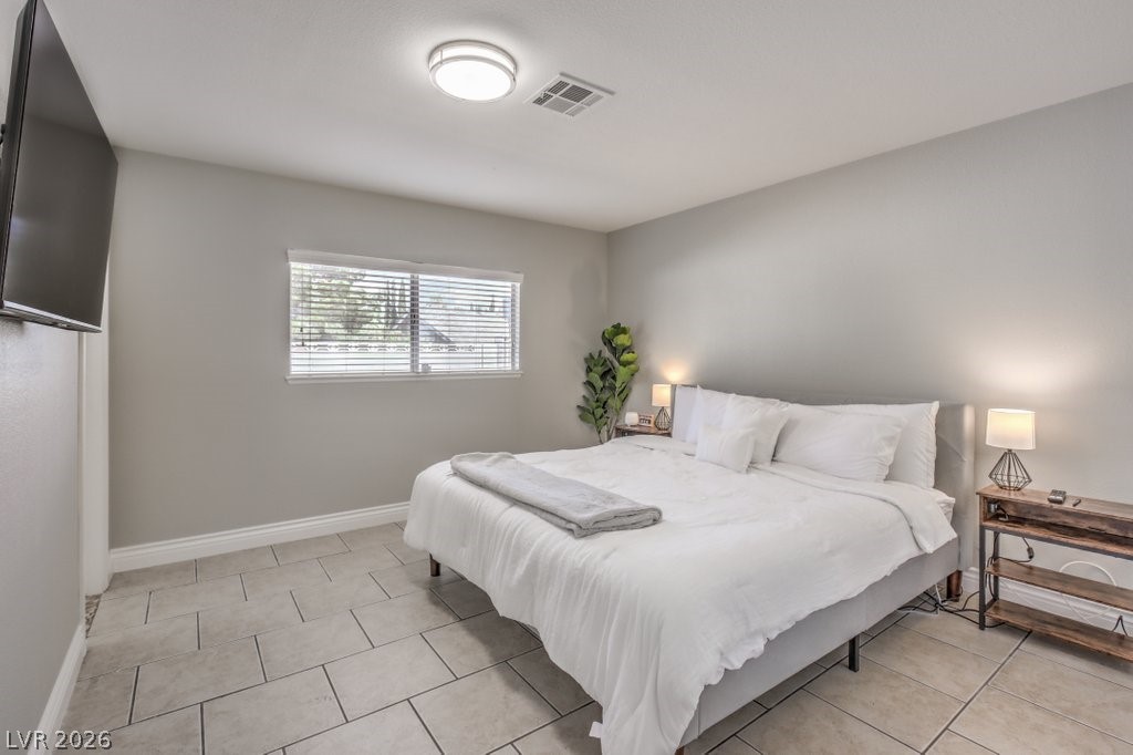 2792528 Property Photo 18