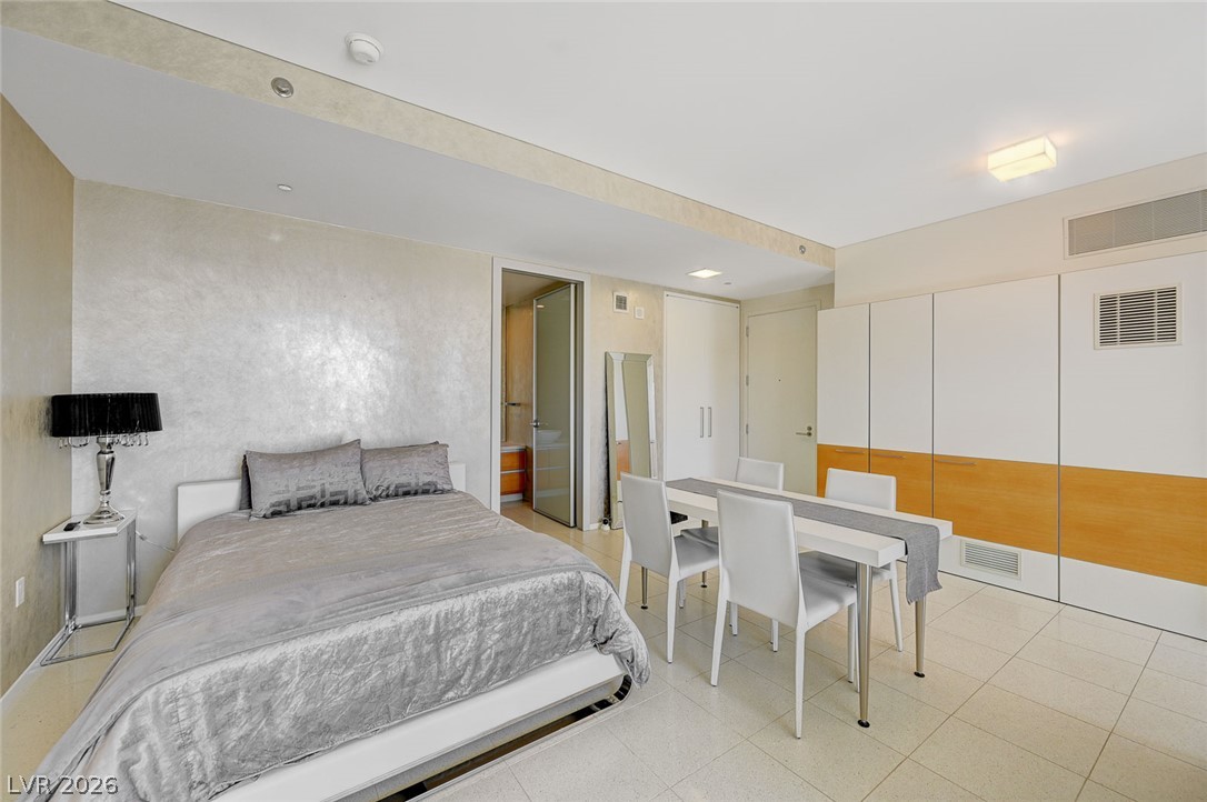 3726 Las Vegas Boulevard 2007 Property Photo 10