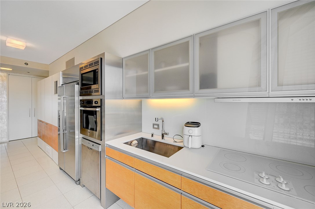 3726 Las Vegas Boulevard 2007 Property Photo 16