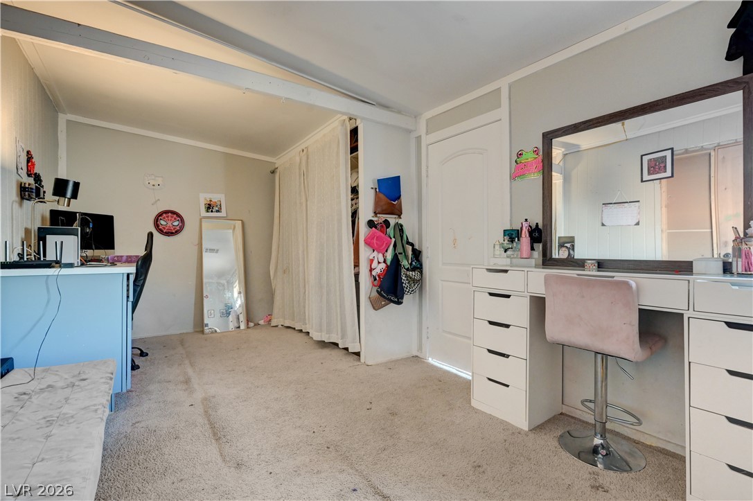 2124 Kenneth Road Property Photo 18