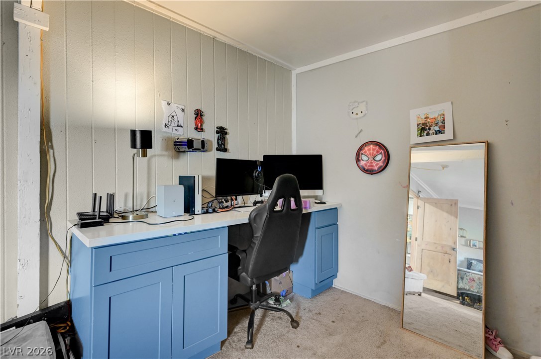 2124 Kenneth Road Property Photo 23