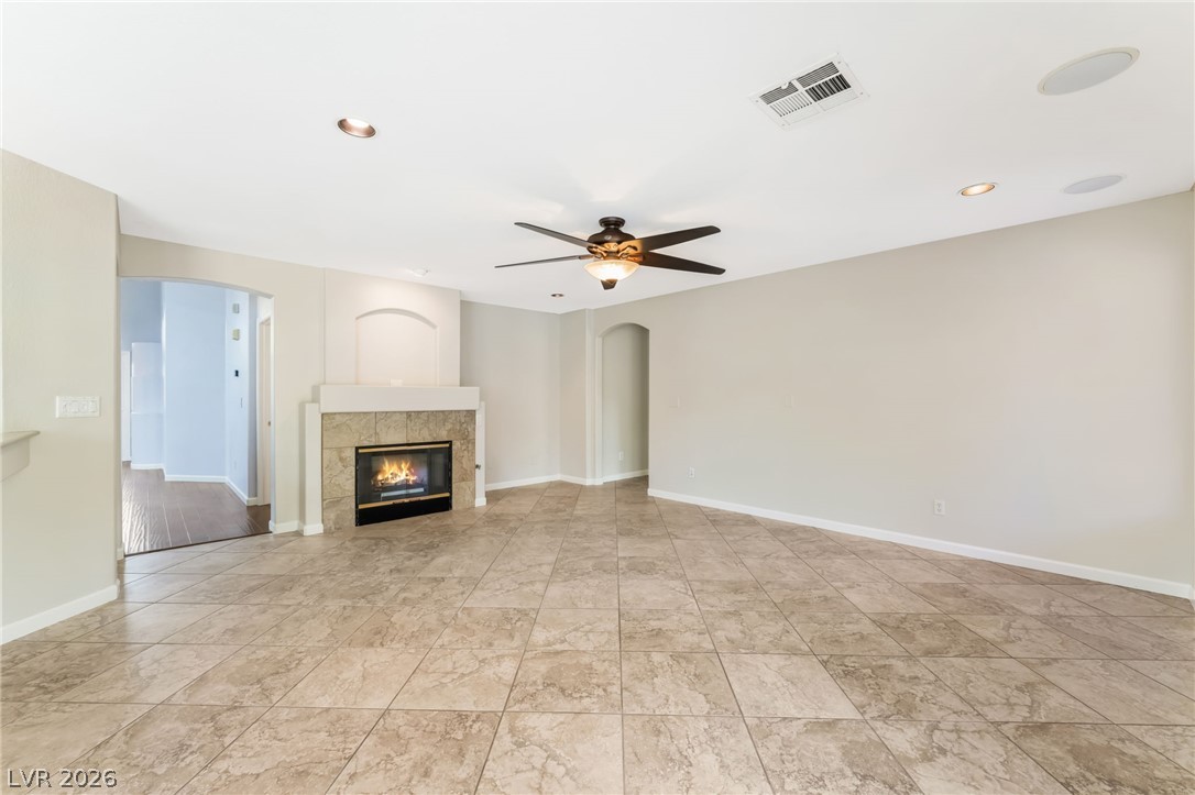 1733 Tesara Vista Place Property Photo 13