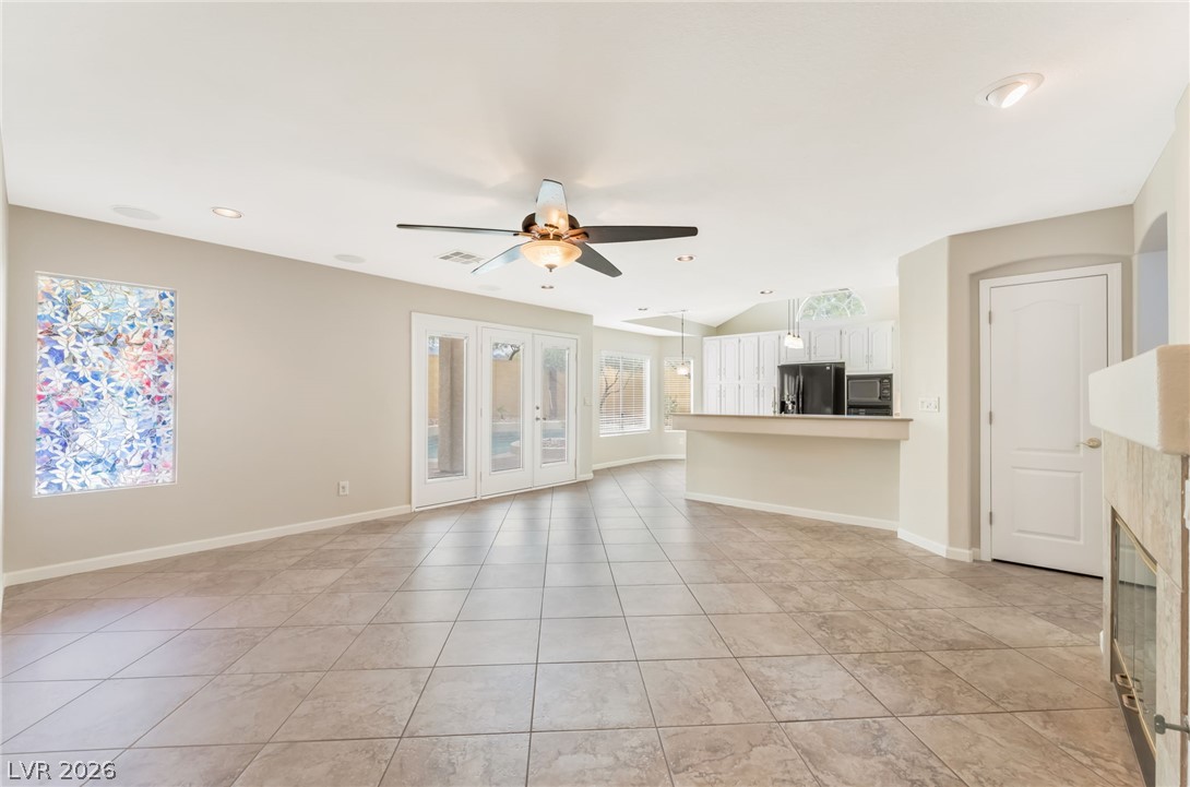 1733 Tesara Vista Place Property Photo 16