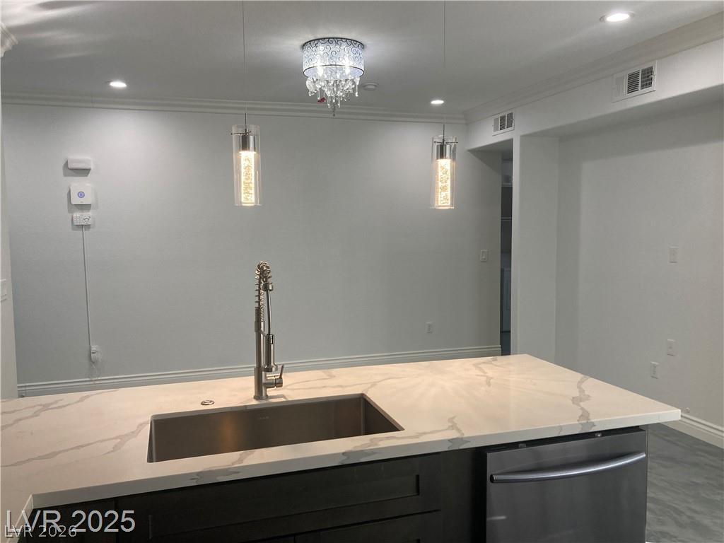 9050 West Warm Springs Road 1027 Property Photo 6