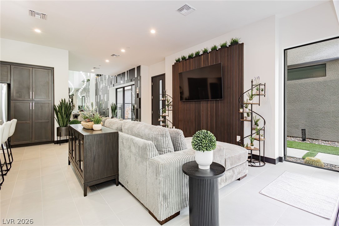 13 Promenade Isle Lane Property Photo 13