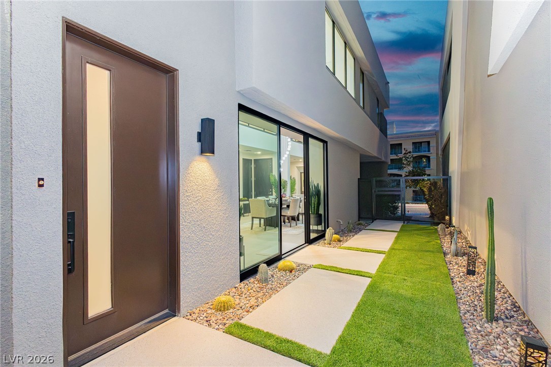 13 Promenade Isle Lane Property Photo 33