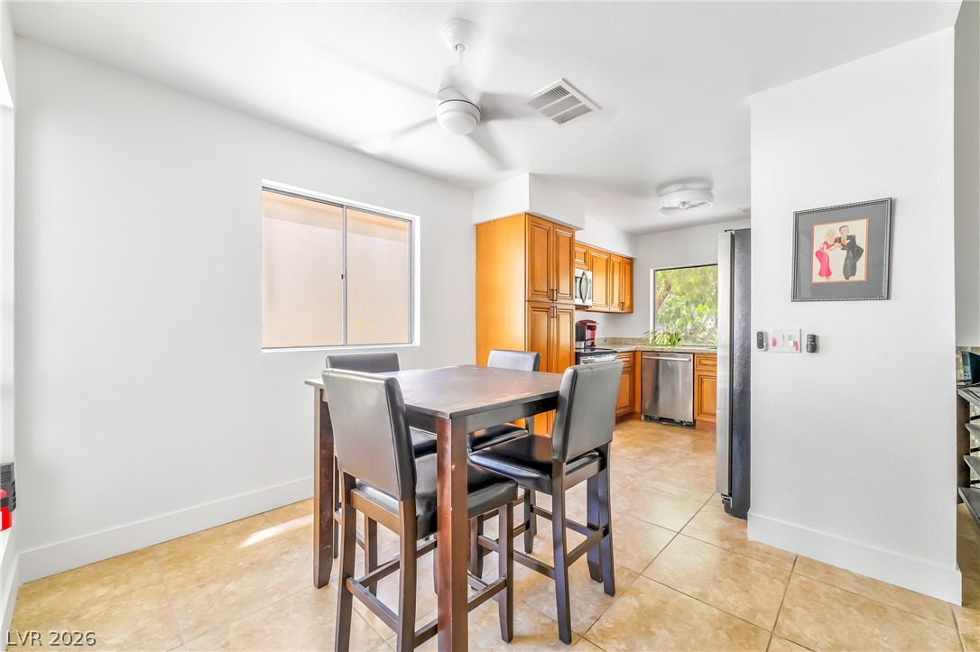 2989 Bel Air Drive Property Photo 15