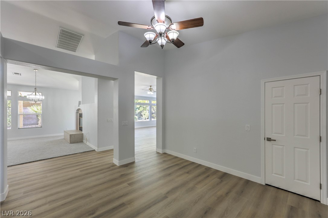 7411 Bridlehorne Avenue Property Photo 6