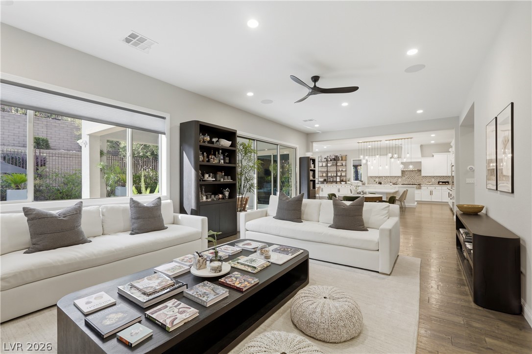 12014 Tramonto Avenue Property Photo 9