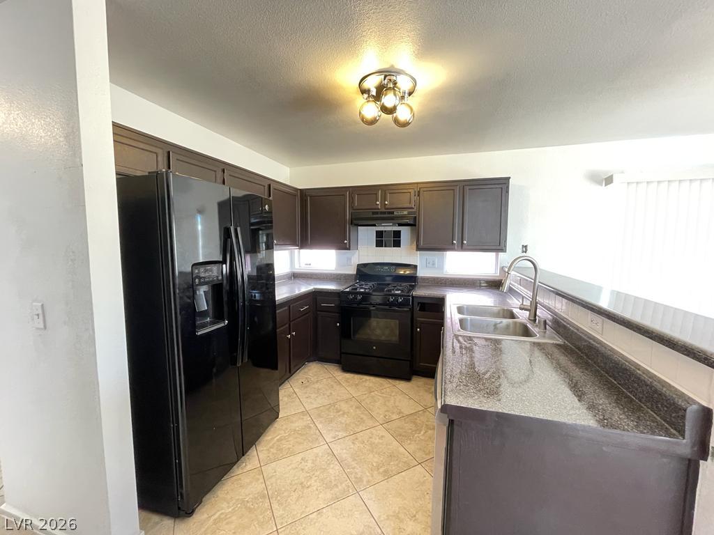 5730 Coleridge Way Property Photo 8