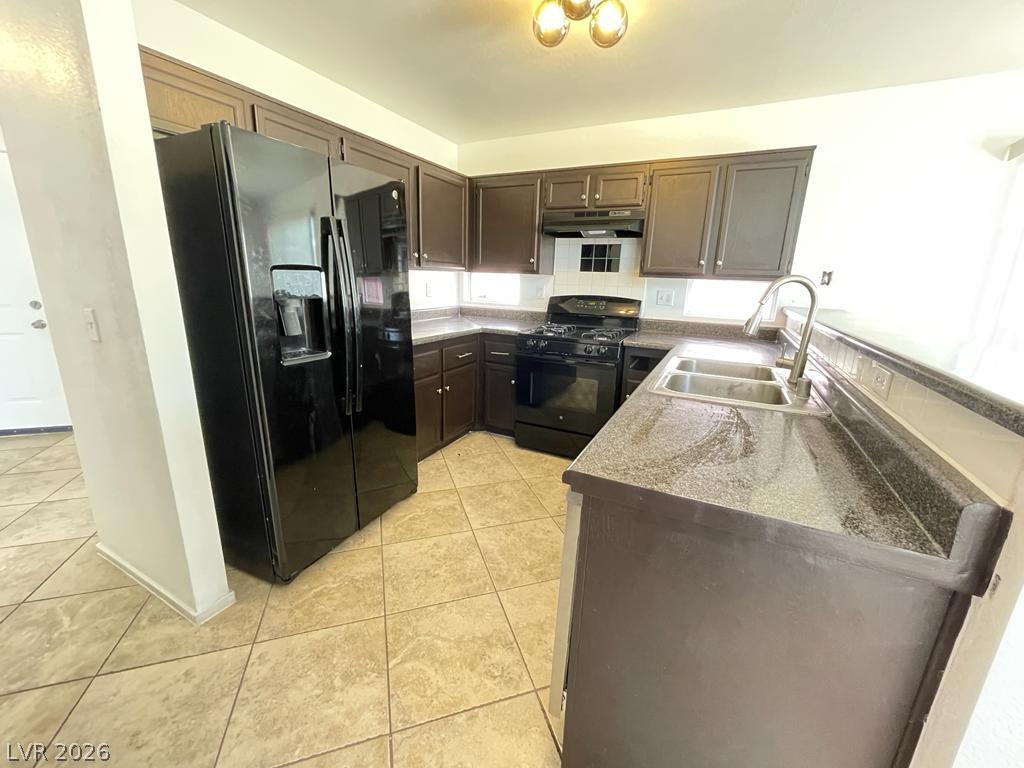 5730 Coleridge Way Property Photo 9