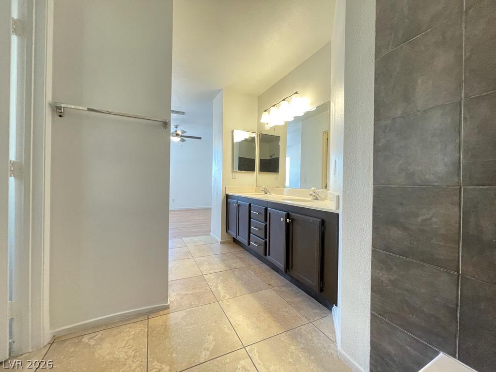 5730 Coleridge Way Property Photo 21
