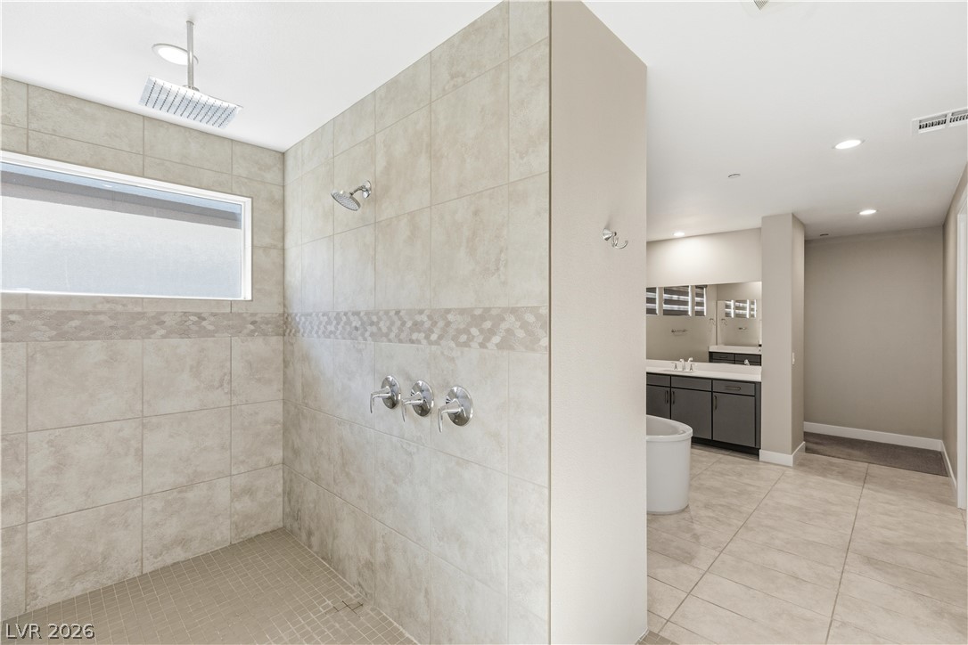 10736 Patina Hills Court Property Photo 32