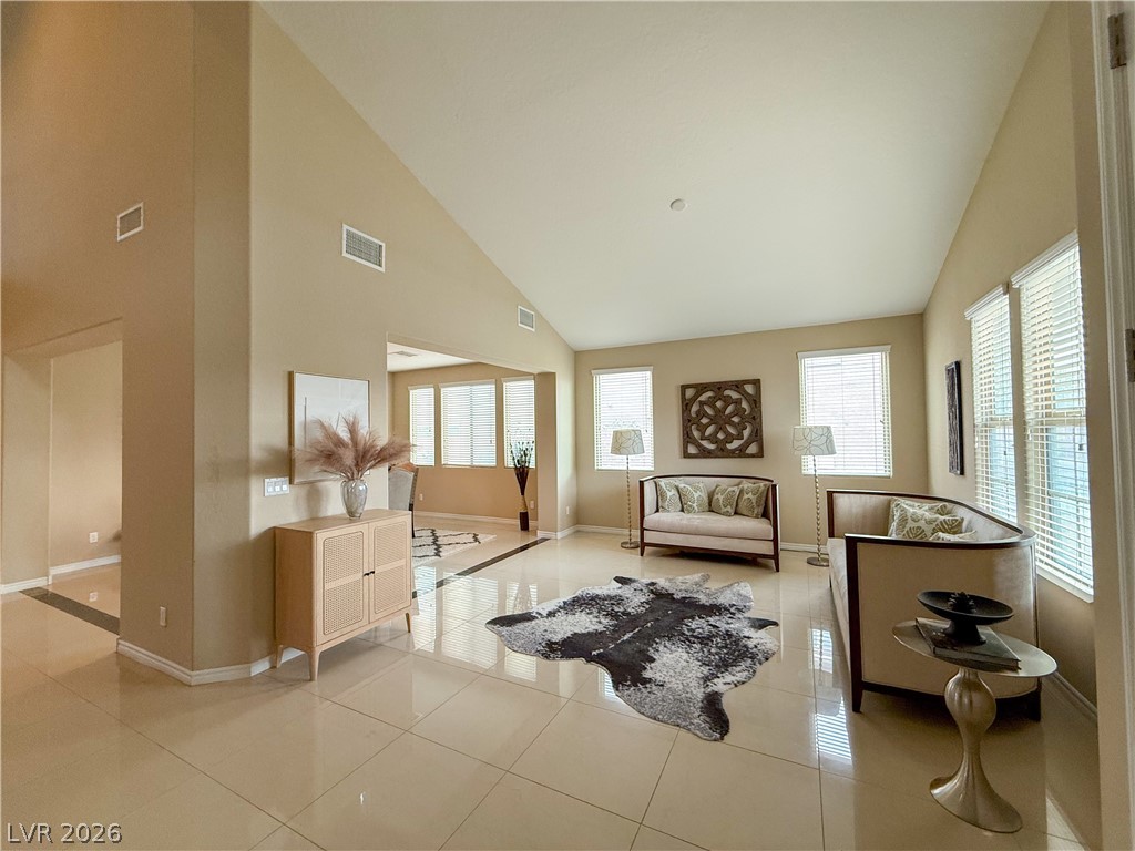 7276 White Bloom Avenue Property Photo 3