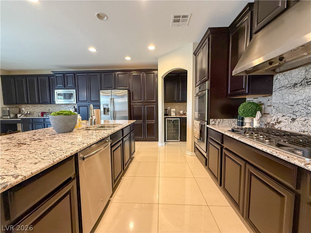 7276 White Bloom Avenue Property Photo 5