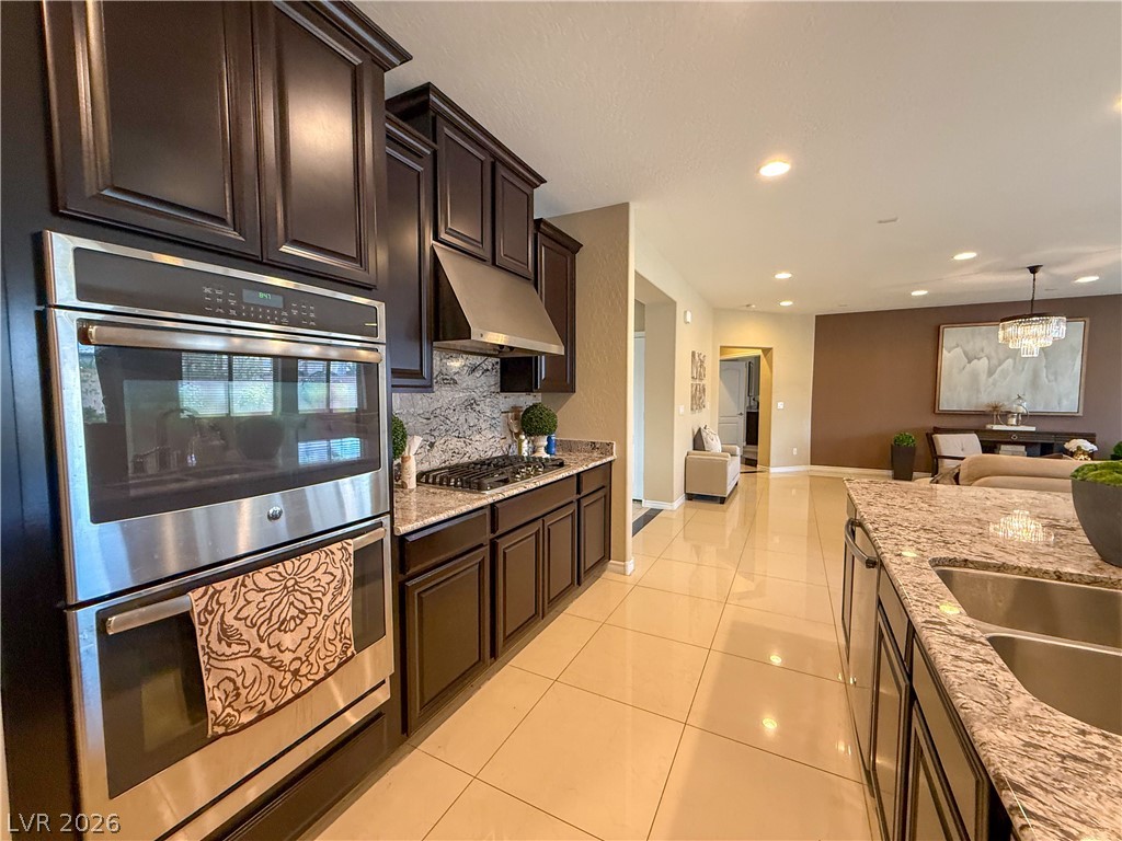 7276 White Bloom Avenue Property Photo 8
