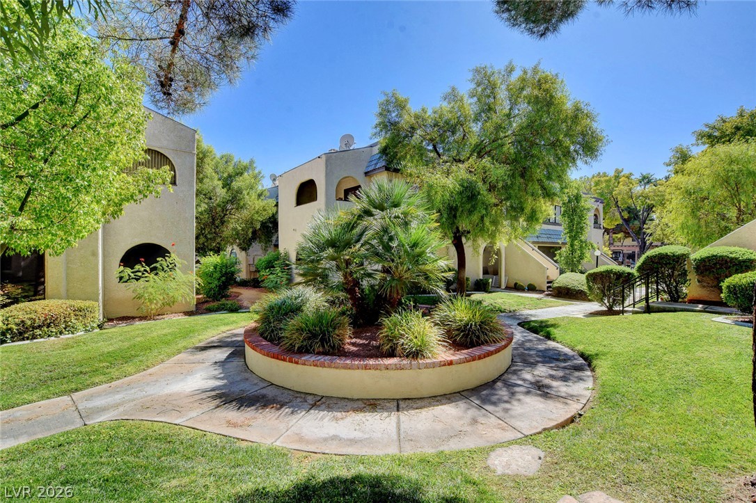 1412 Santa Margarita Street H Property Photo 8
