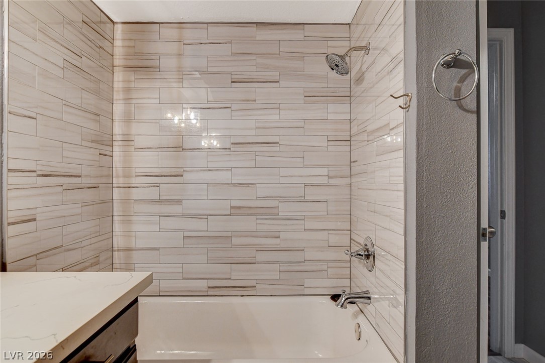 1412 Santa Margarita Street H Property Photo 32
