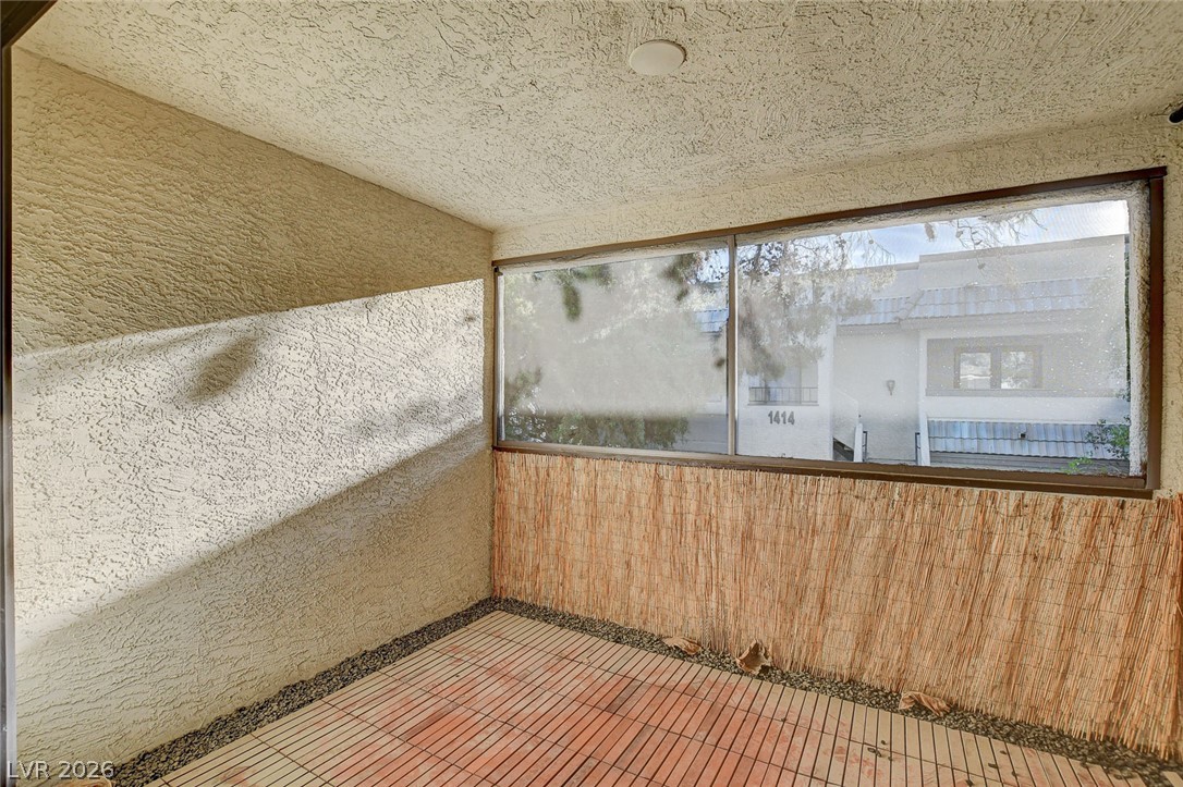 1412 Santa Margarita Street H Property Photo 41